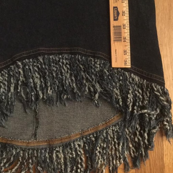 Rue twenty one options Junior denim strapless fringe dress, Size M - Picture 8 of 10